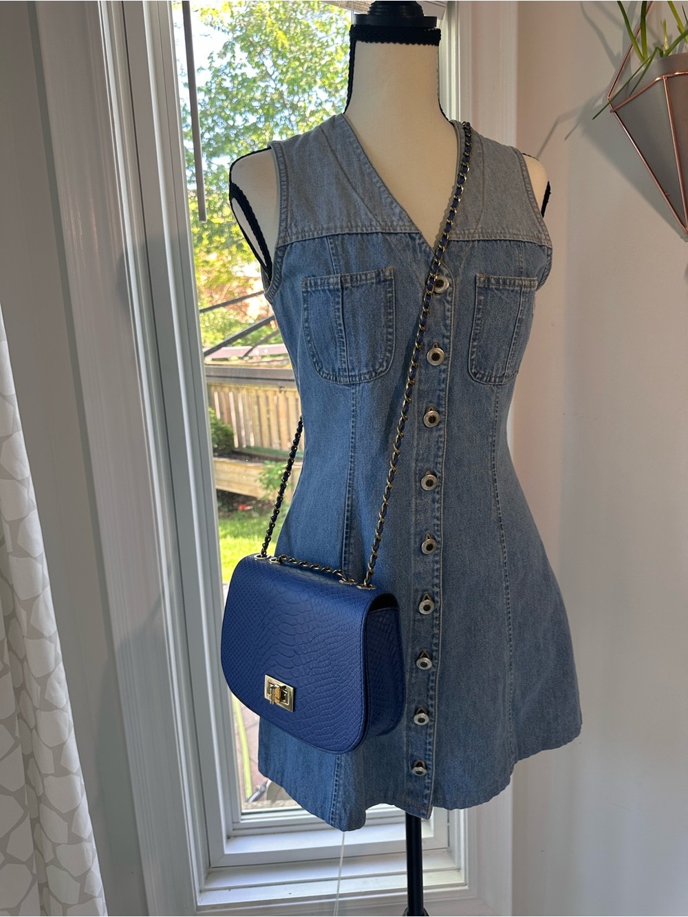 NEW FROM SOUTH KOREA Blue Crossbody Shoulder Bag Purse Chain Strap Leather Gold